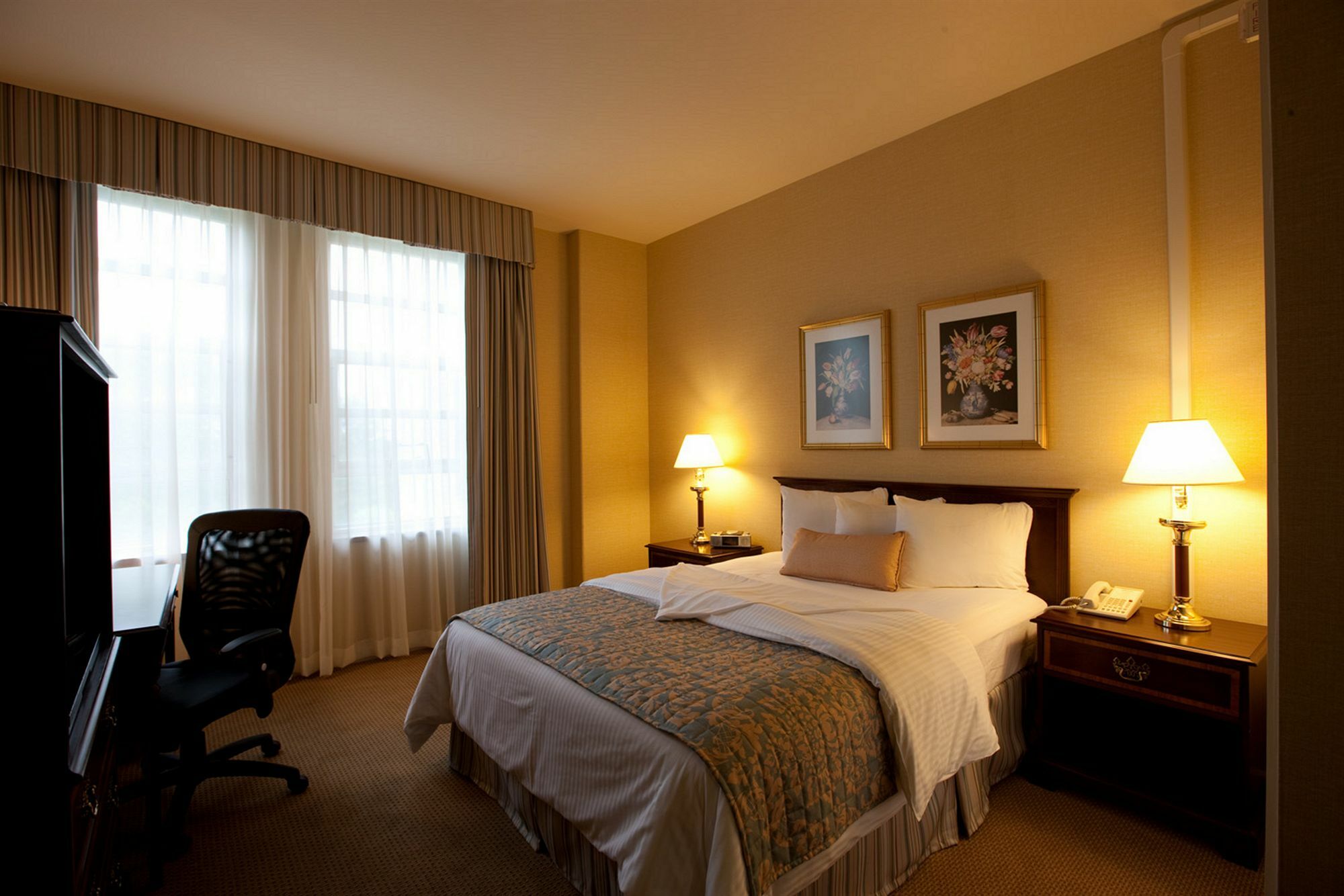 Bolger Hotel And Conference Center Potomac Eksteriør billede