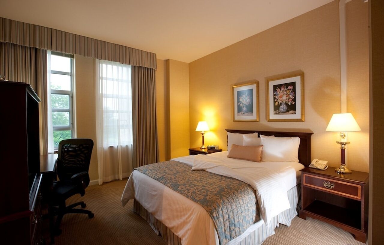 Bolger Hotel And Conference Center Potomac Eksteriør billede